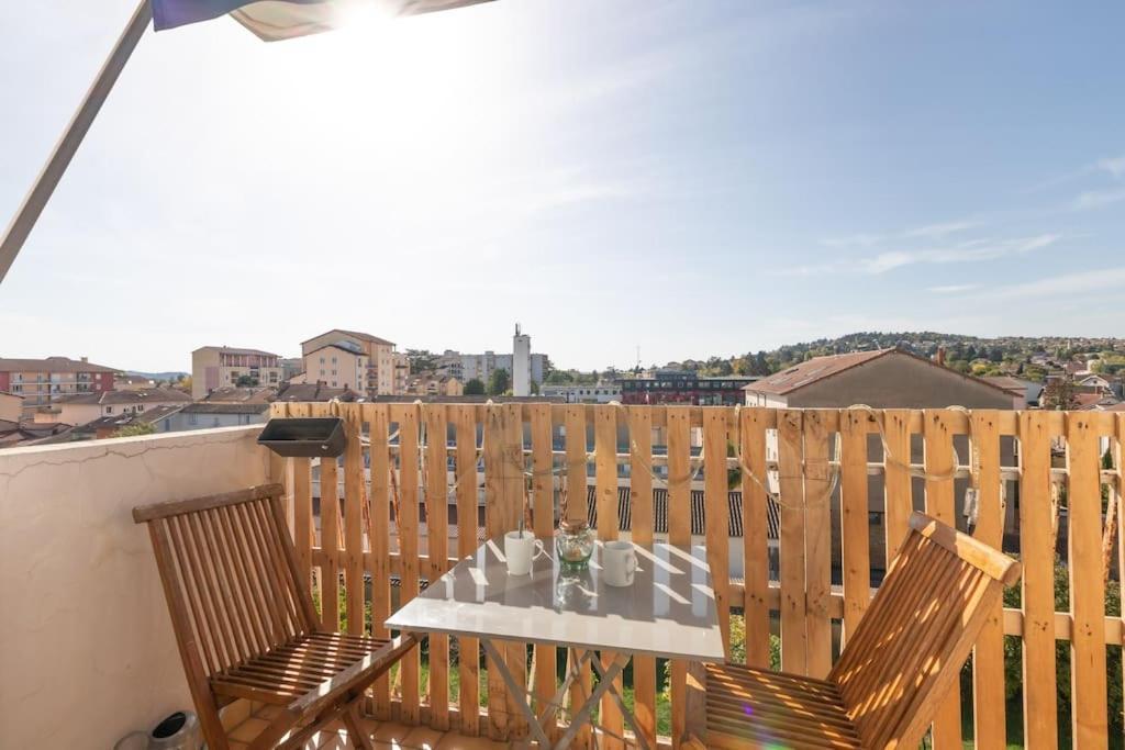 Cabana & Grand Appartement Cosy - Parking & Balcon Villefranche-sur-Saone Exterior photo
